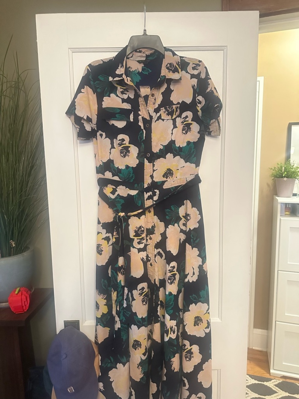 Banana Republic Floral Maxi Dress - Size 10
